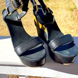 Tory Burch Wedge Sandals Size 7